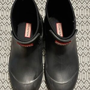 Hunter Classic Black Ankle Boots